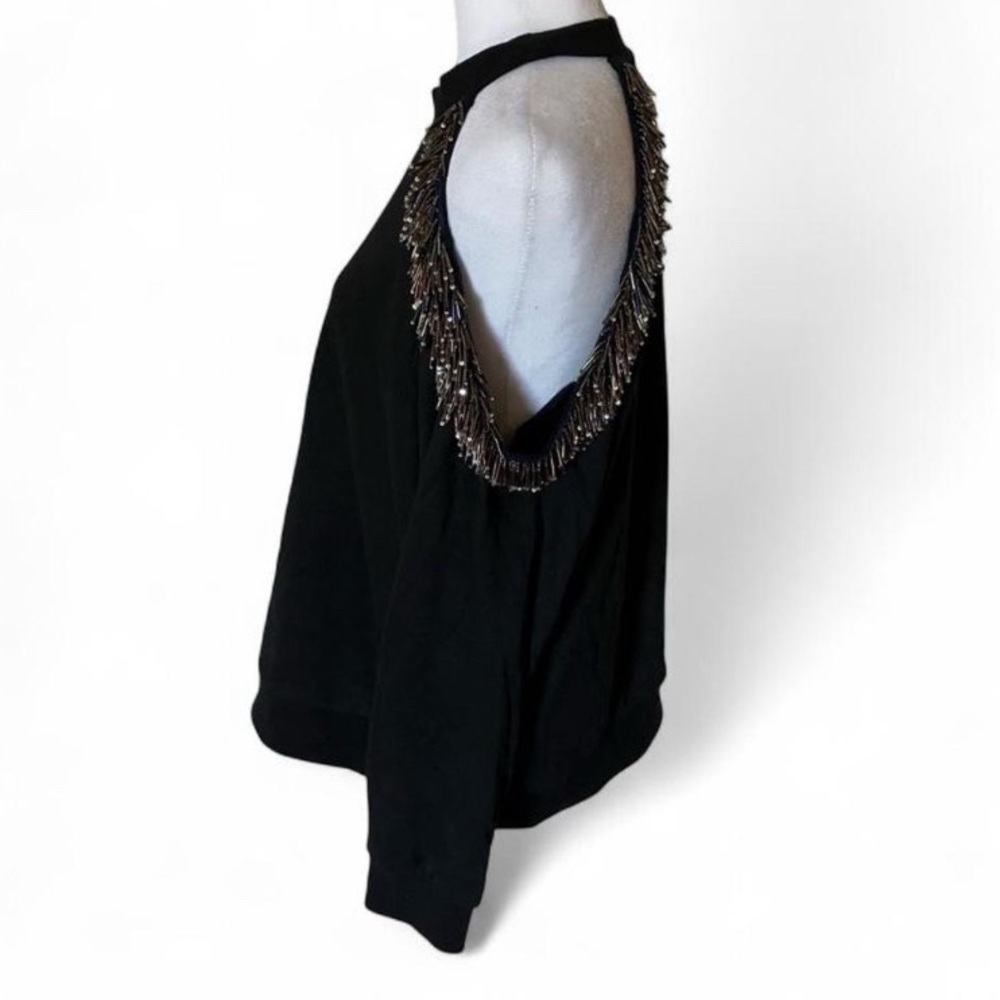Stellah Black Beaded Cutout Shoulder Crew Neck Sweater size Large - Picture 5 of 10